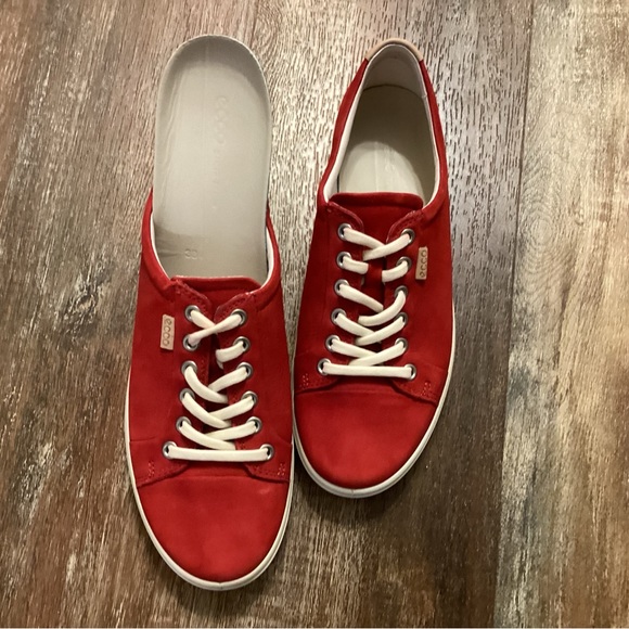 Ecco Soft 7 sneaker in red size 38 NWT - Picture 9 of 14